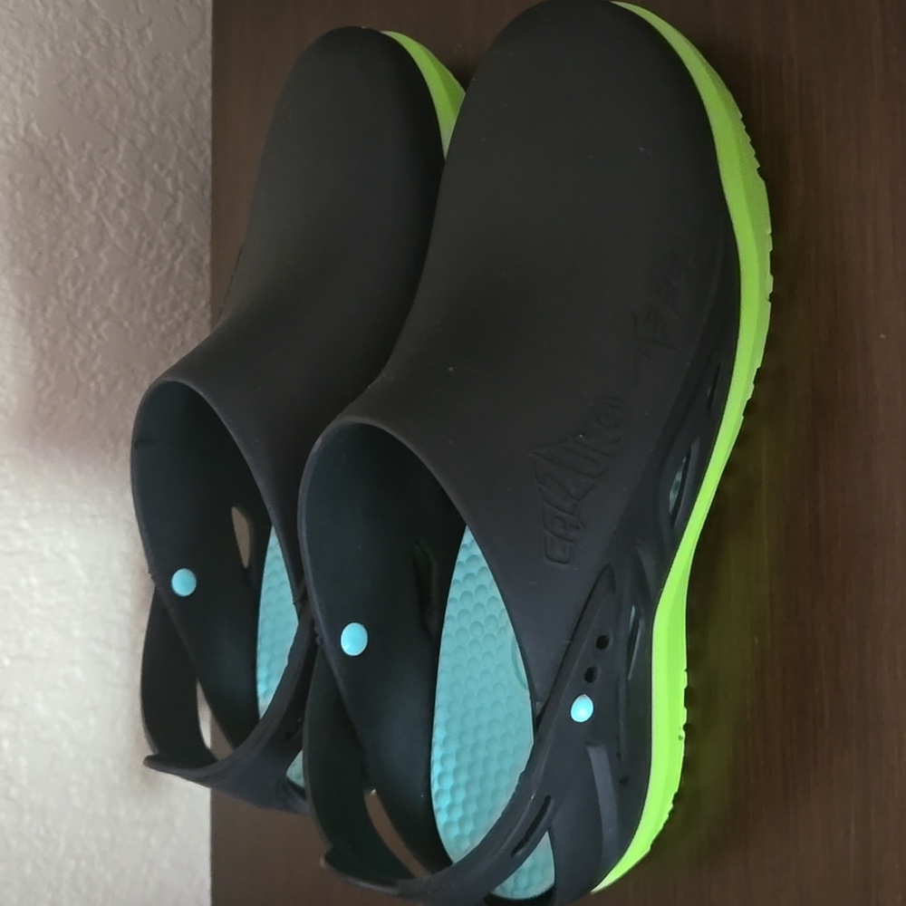 Calzuro Rebels Clogs 38/39